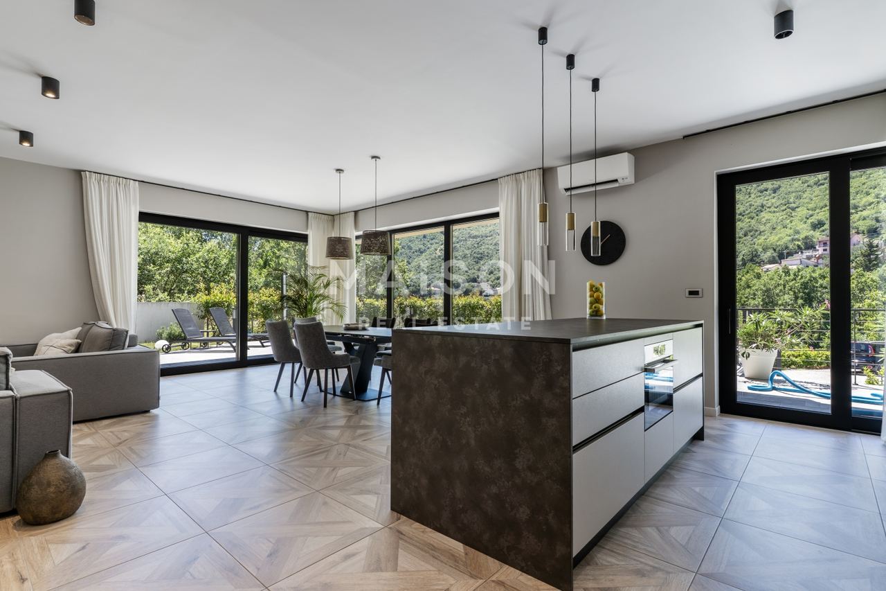 Haus u Mošćeničkoj Drazi, 190m², 4 sobe, slika 4