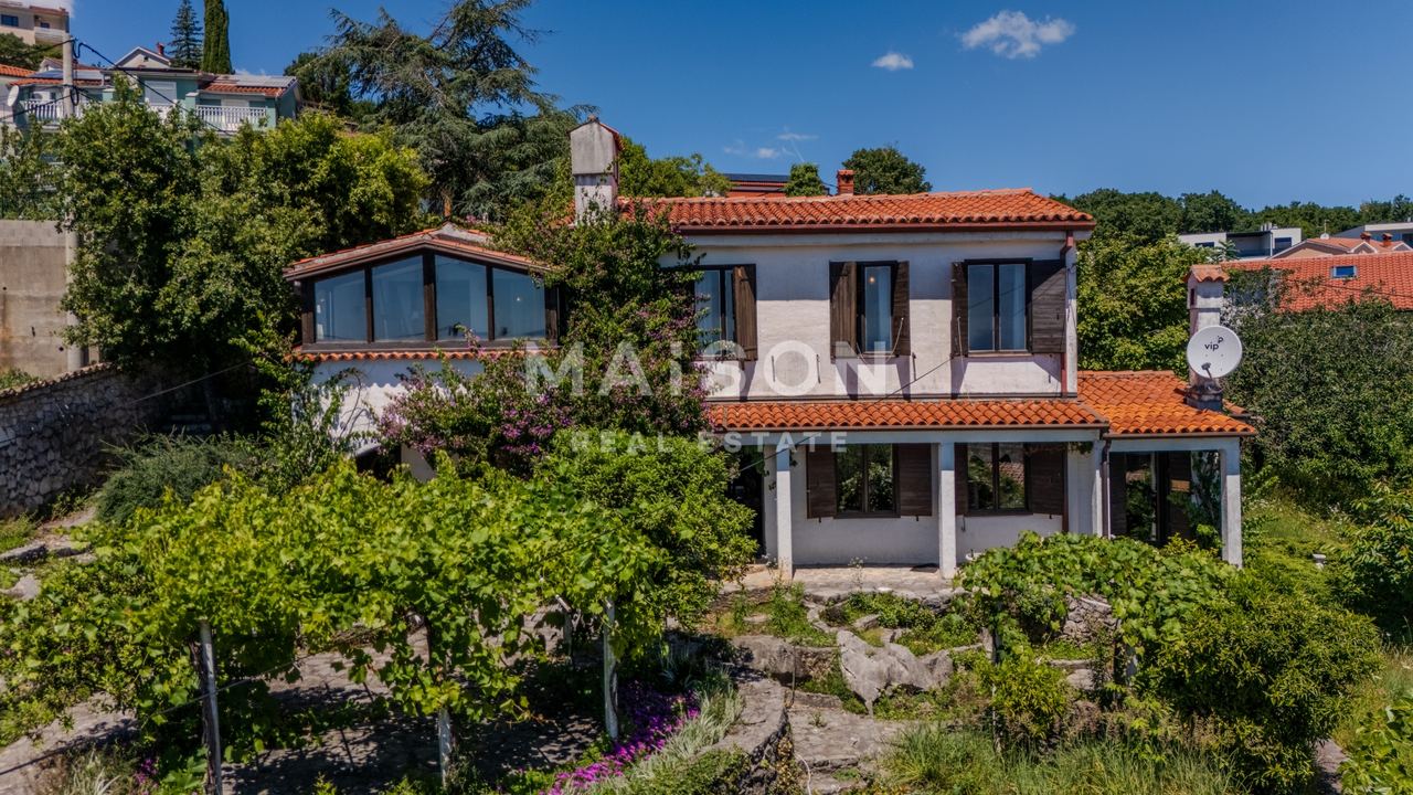 Haus u Opatiji, 350m²