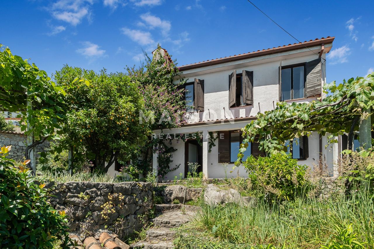 Haus u Opatiji, 350m², slika 2