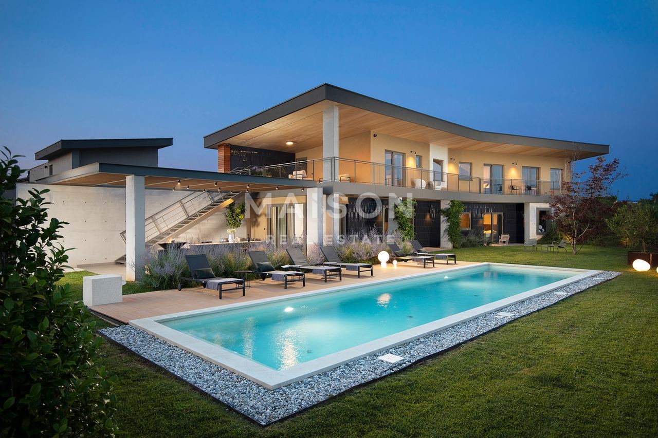 Casa u Vodnjanu, 246m², 4 sobe