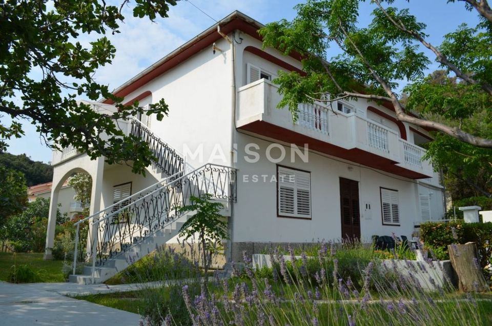 Casa u Rabu, 320m², 8 soba, slika 4