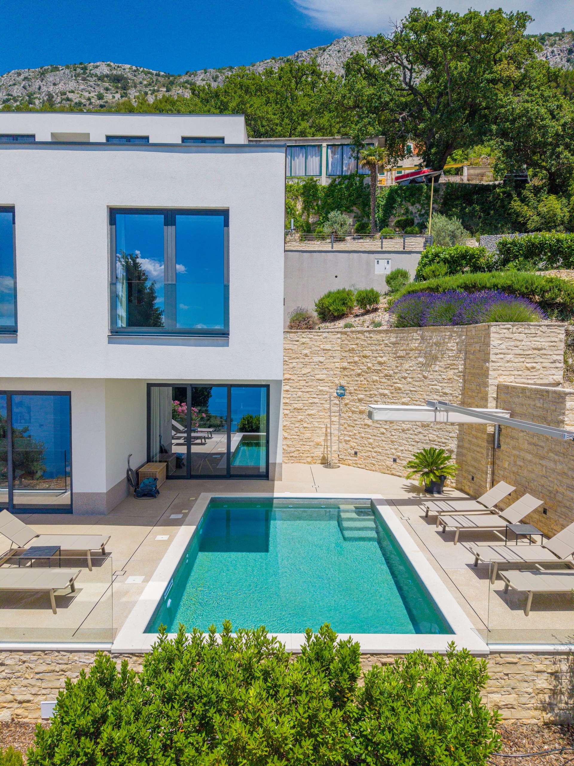 Kuća u Omišu, 322m², 4 sobe, slika 3
