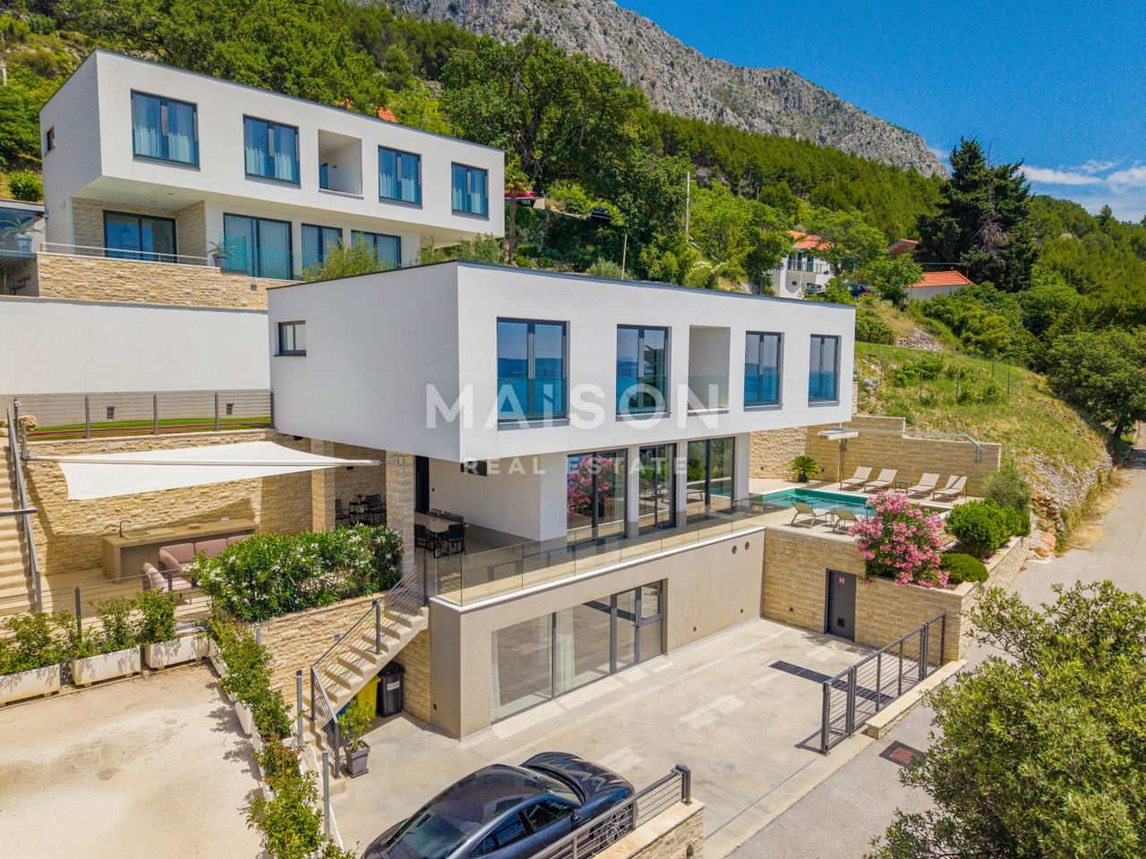 Kuća u Omišu, 322m², 4 sobe, slika 4