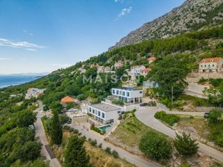 Kuća u Omišu, 356m², 4 sobe, slika 4