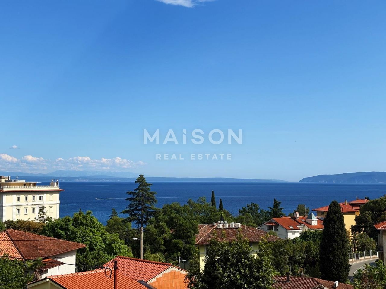Kuća u Lovranu, 270m², 8 soba, slika 4