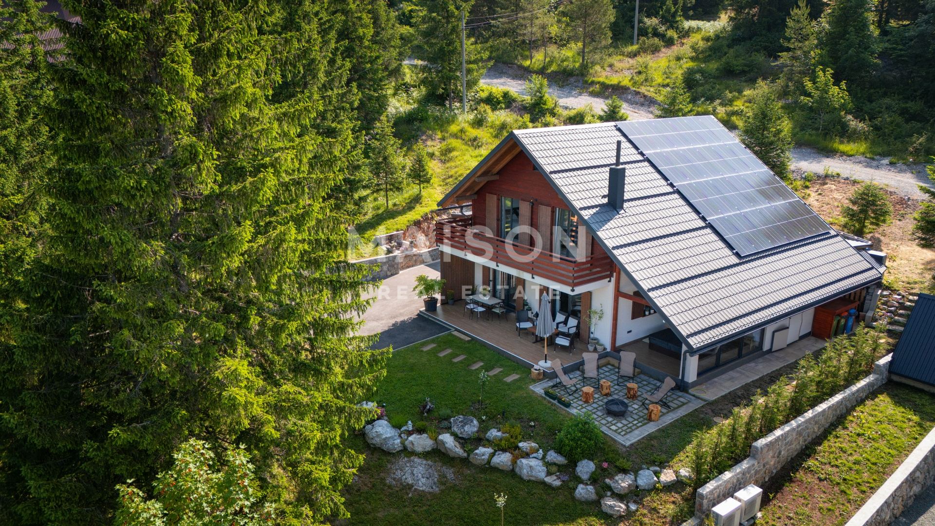 Haus u Ravna Gori, 160.89m², 3 sobe