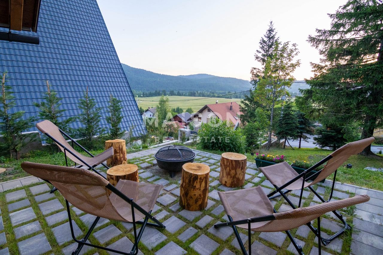 Haus u Ravna Gori, 160.89m², 3 sobe, slika 4