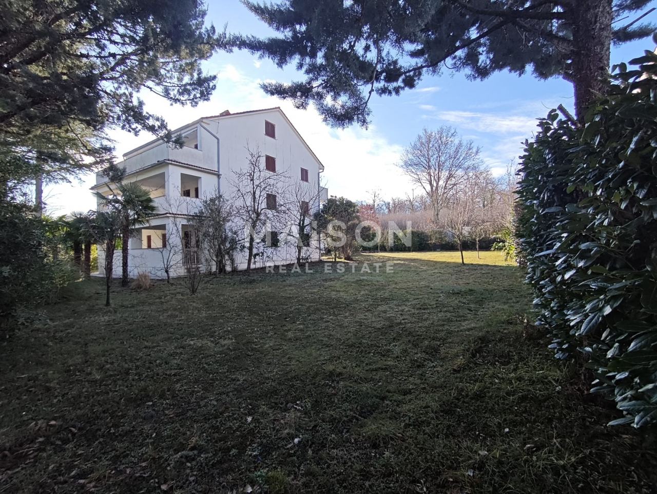 House u Malinskoj - Dubašnici, 450m², 6 soba