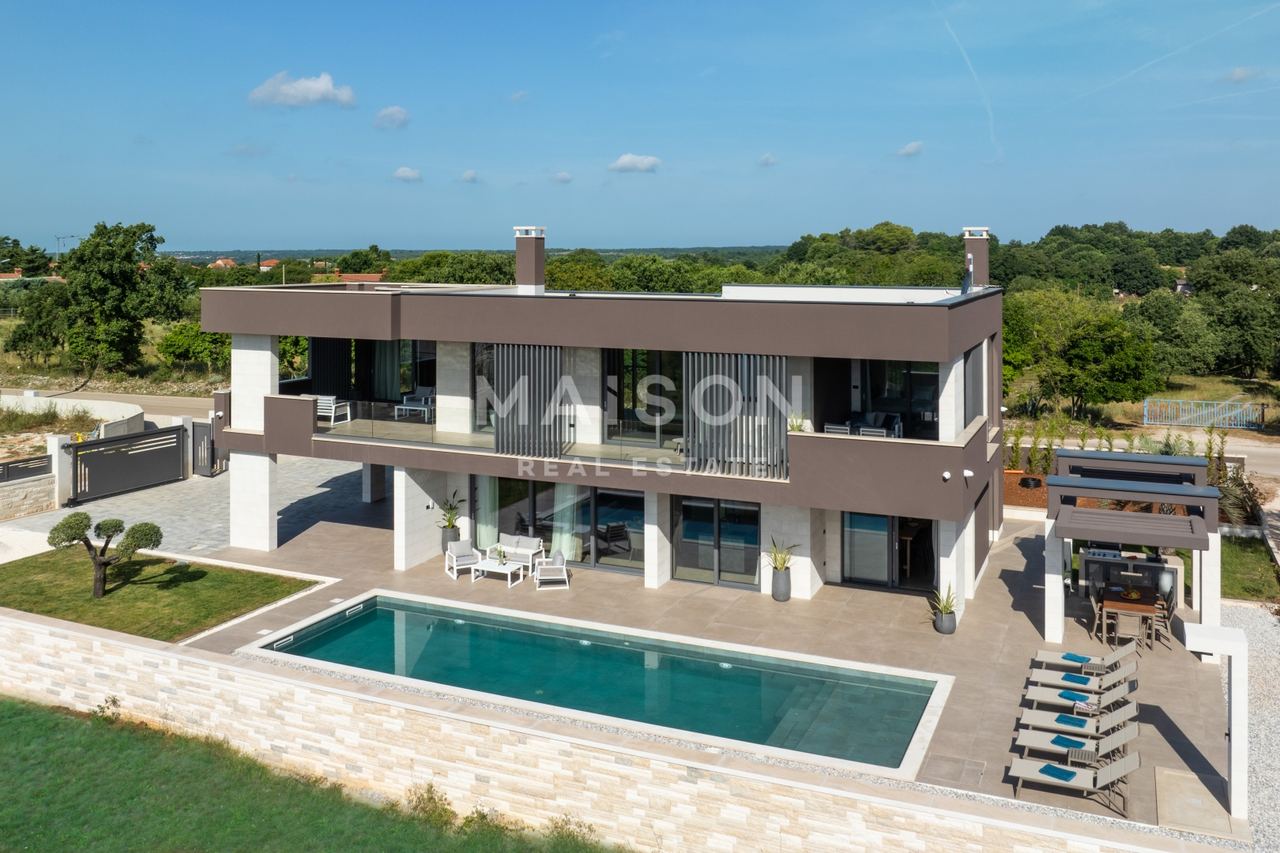 Casa u Marčani, 401m², 3 sobe, slika 5