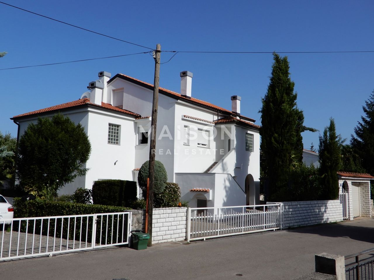 Casa u Malinskoj - Dubašnici, 300m², 7 soba