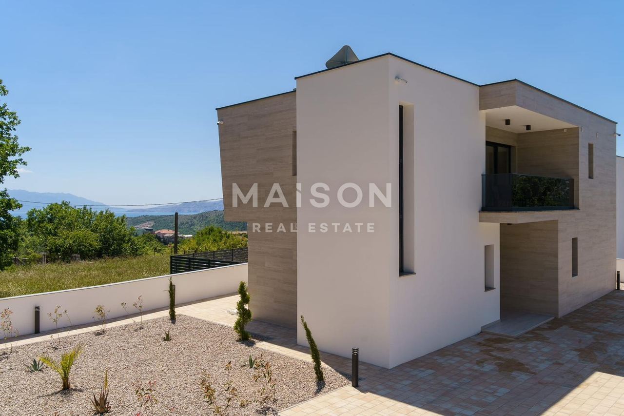 Kuća u Vinodolskoj općini, 168.58m², 3 sobe, slika 3