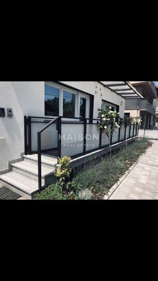 Casa u Sesvetama, 90m², 3 sobe, slika 2