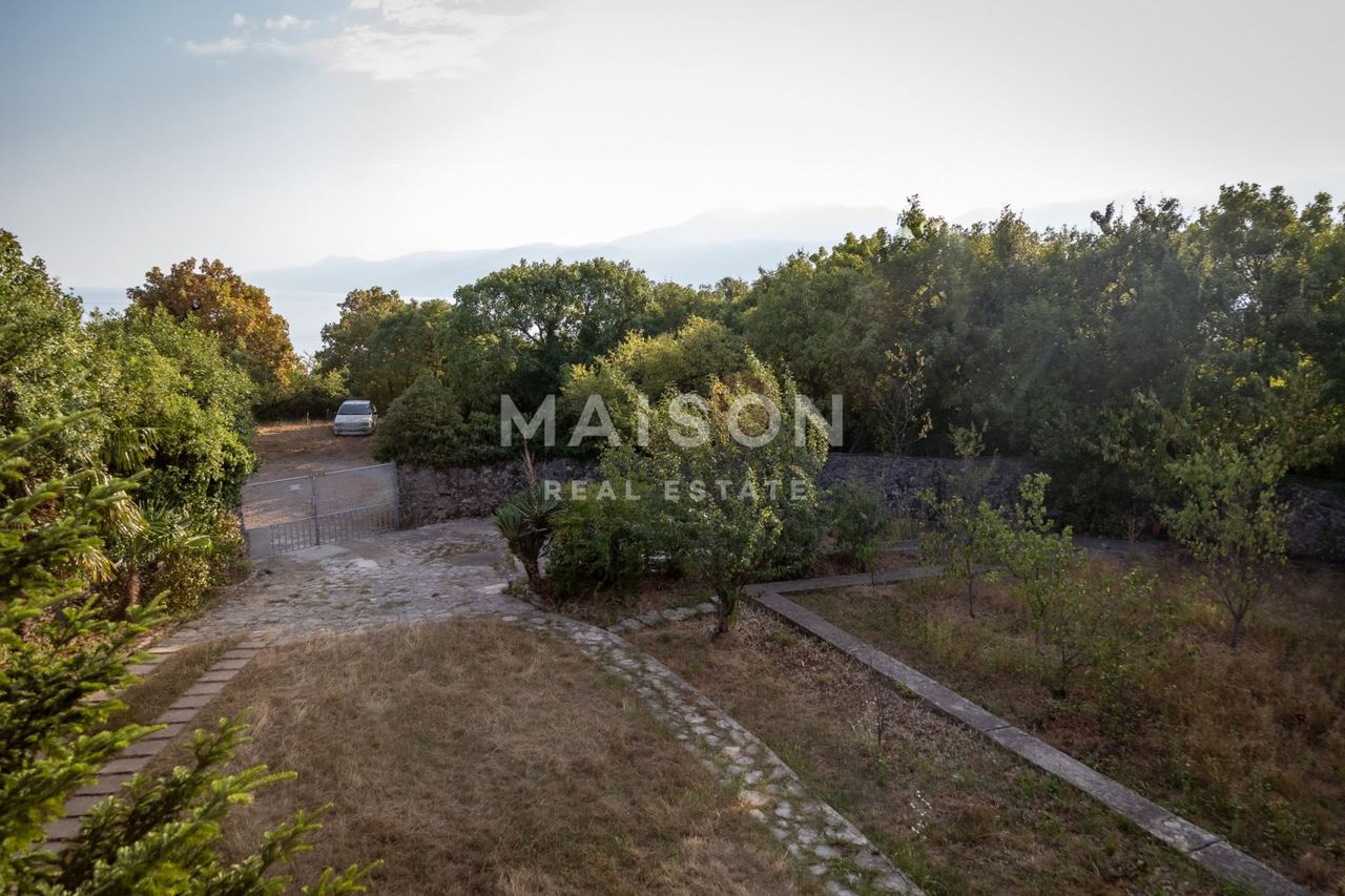 House u Rijeci, 220m²