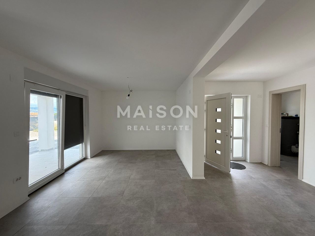 Haus u Dobrinju, 200m², 4 sobe, slika 4