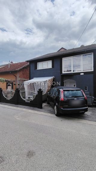 Haus u Donja Dubravi, 185m², 3 sobe