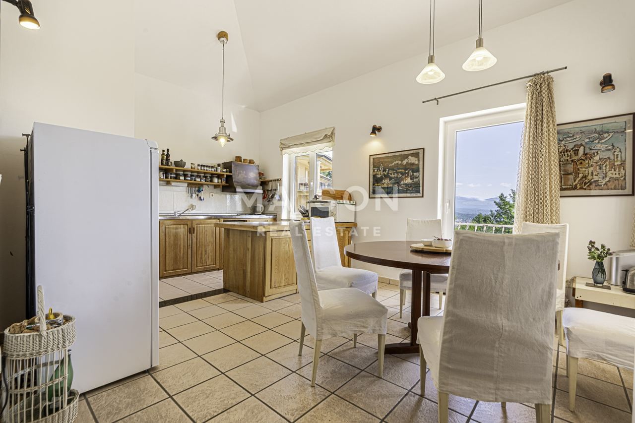 Casa u Matuljiu, 220m², 3 sobe, slika 4