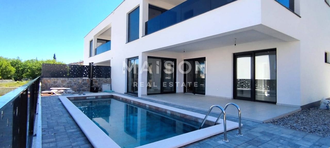 House u Malinskoj - Dubašnici, 170m², 4 sobe