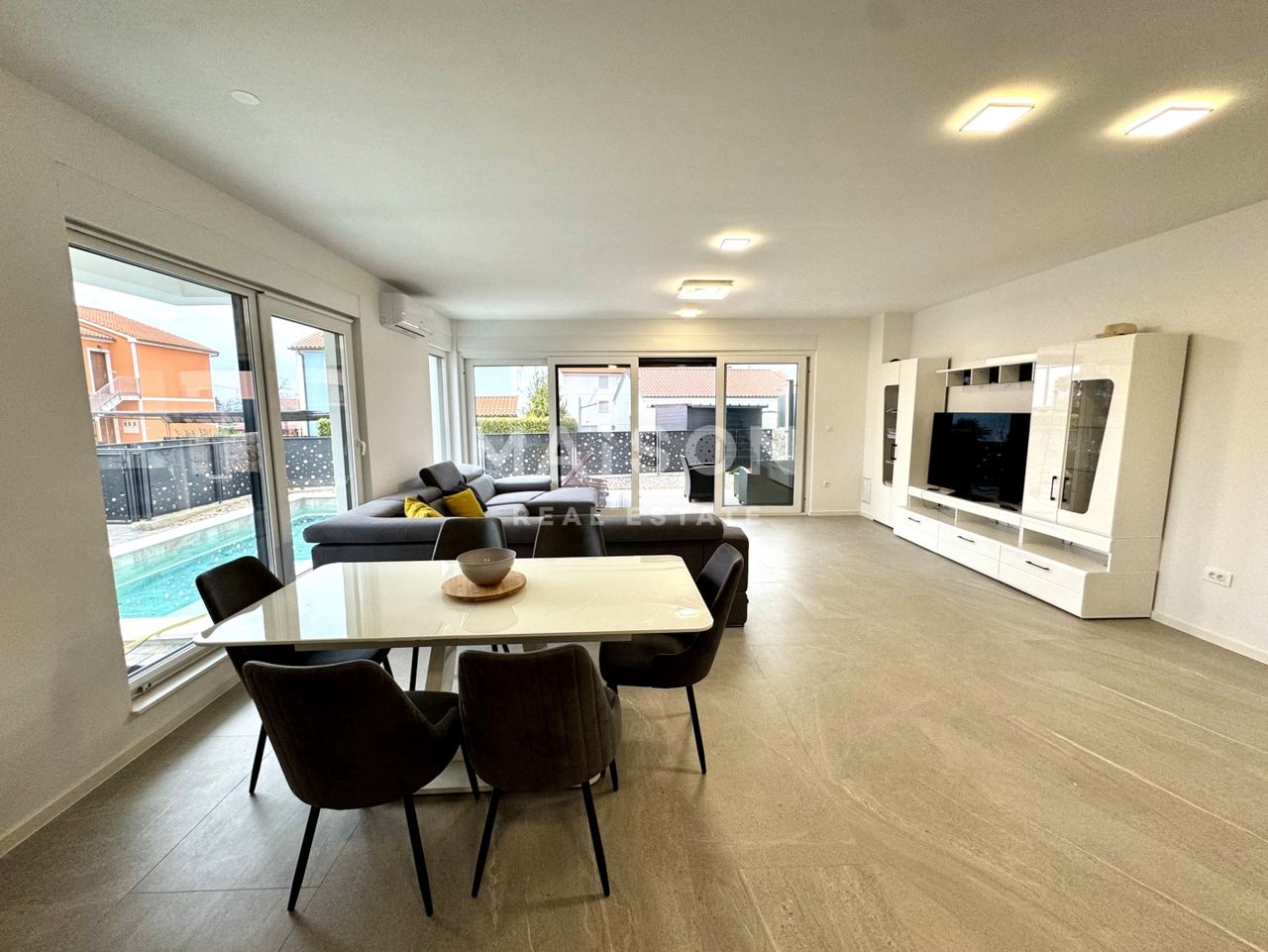 House u Malinskoj - Dubašnici, 139.8m², 3 sobe, slika 4