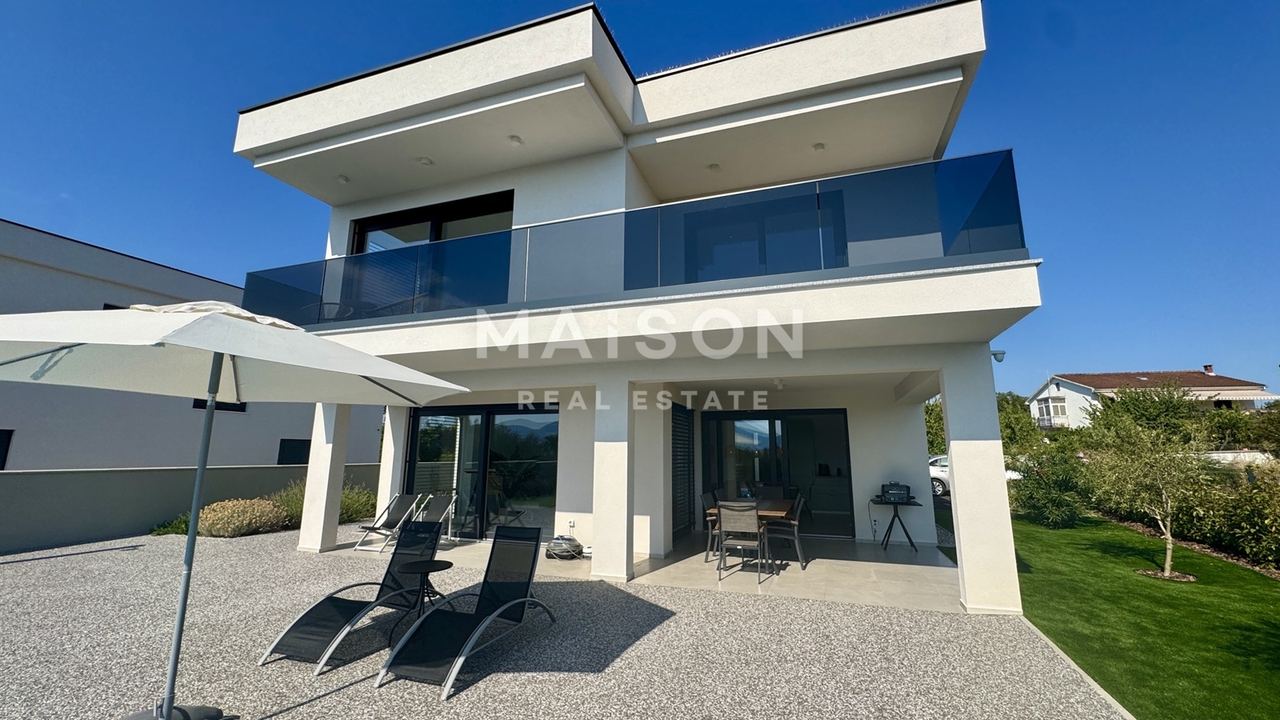 Haus u Krku, 197m², 4 sobe, slika 3