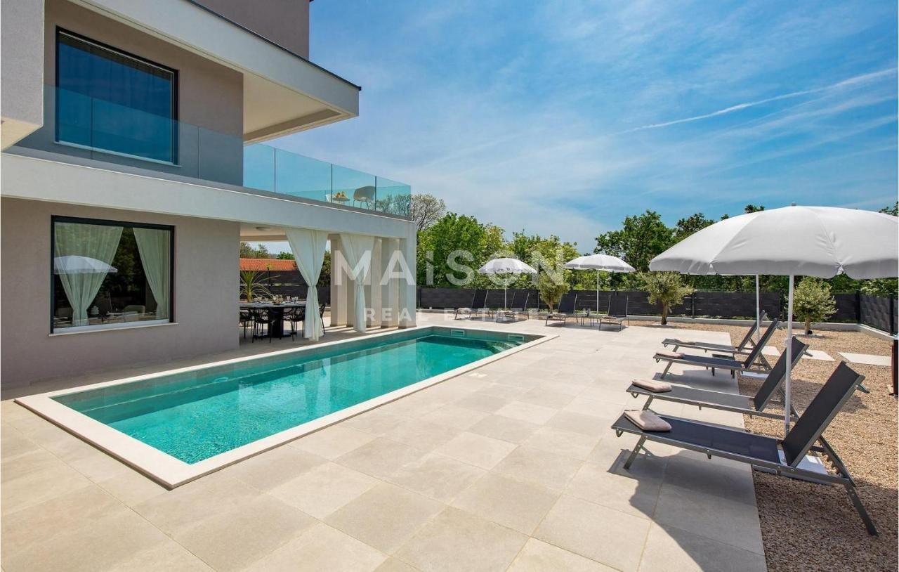 Kuća u Vrbniku, 175.47m², 4 sobe, slika 4
