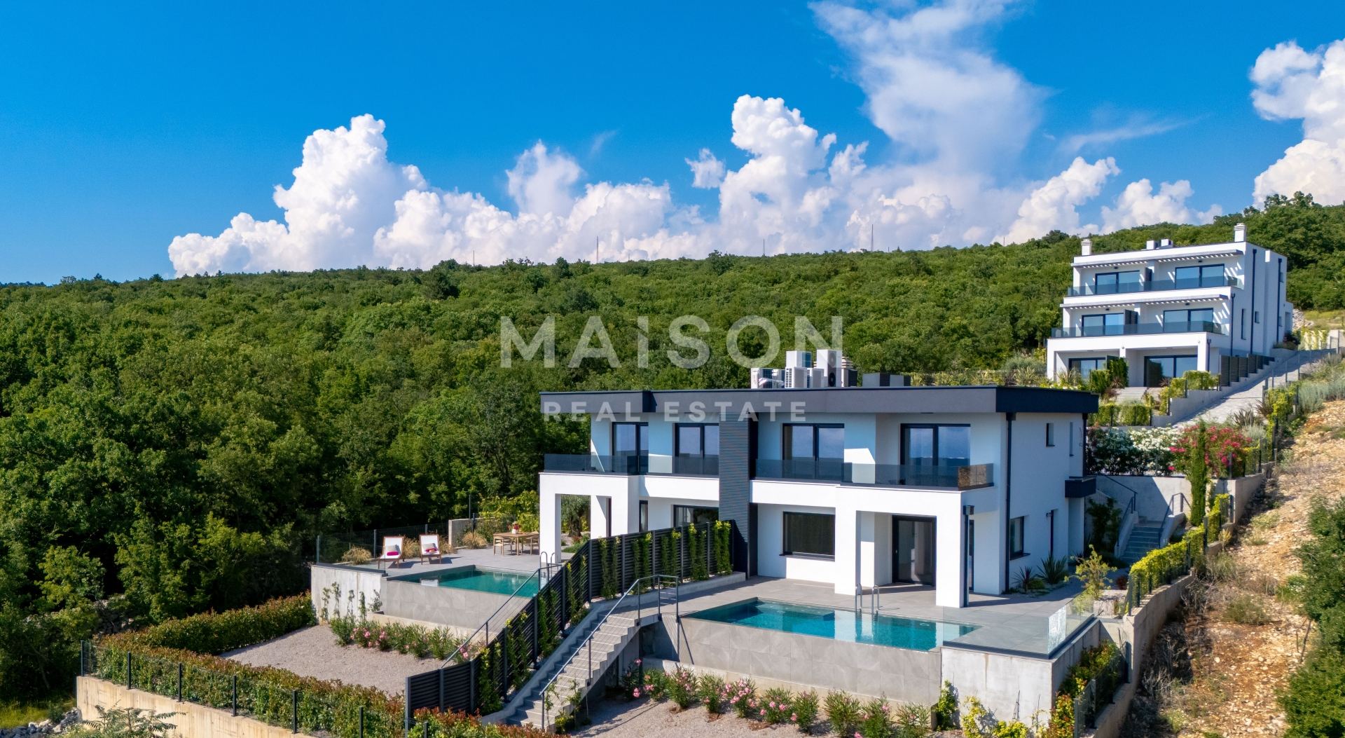 Kuća u Kostreni, 204.72m², 3 sobe