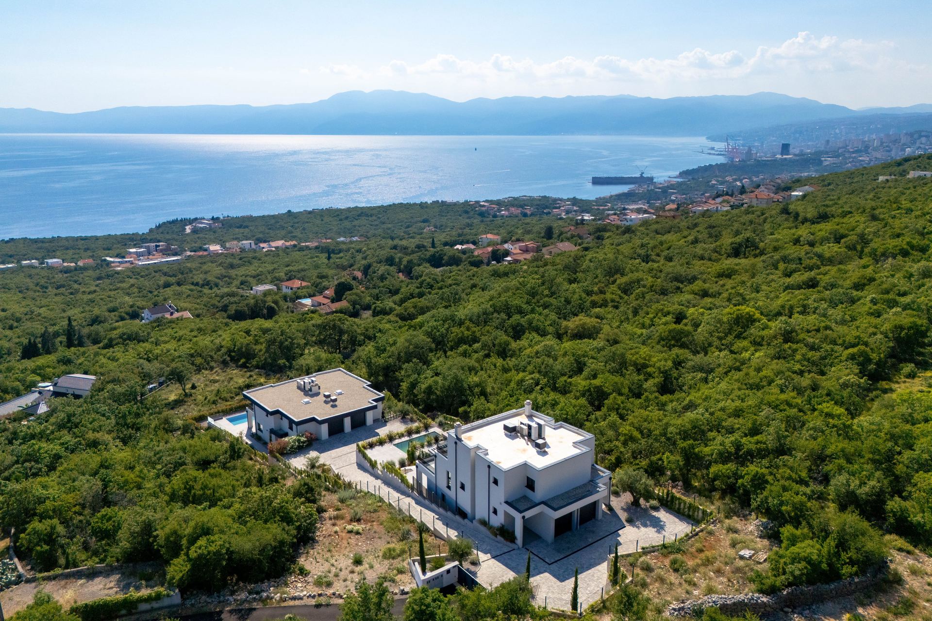 Casa u Kostreni, 203.67m², 3 sobe, slika 5