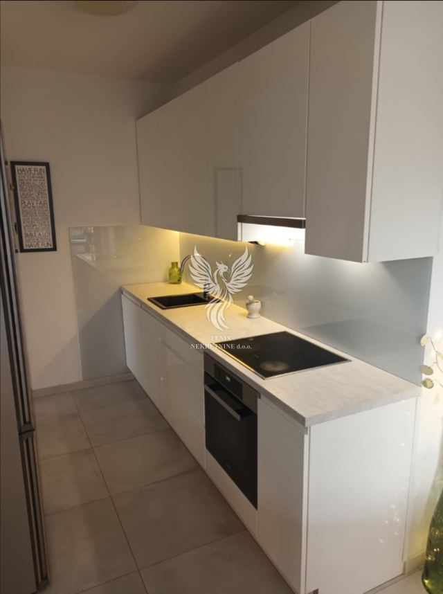 Apartment u Splitu, 78m², 2 sobe, slika 2