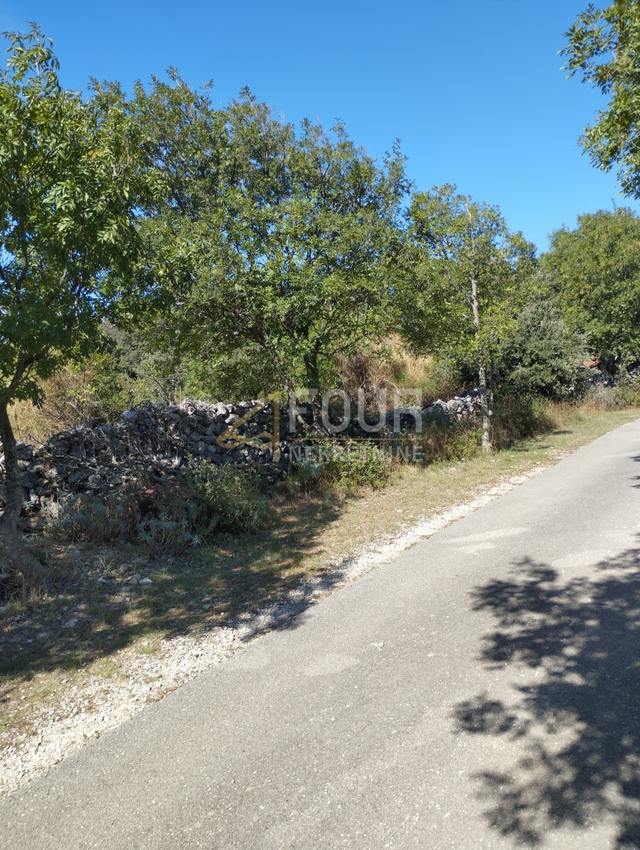 Terreno u Mali Lošinju, 435m²