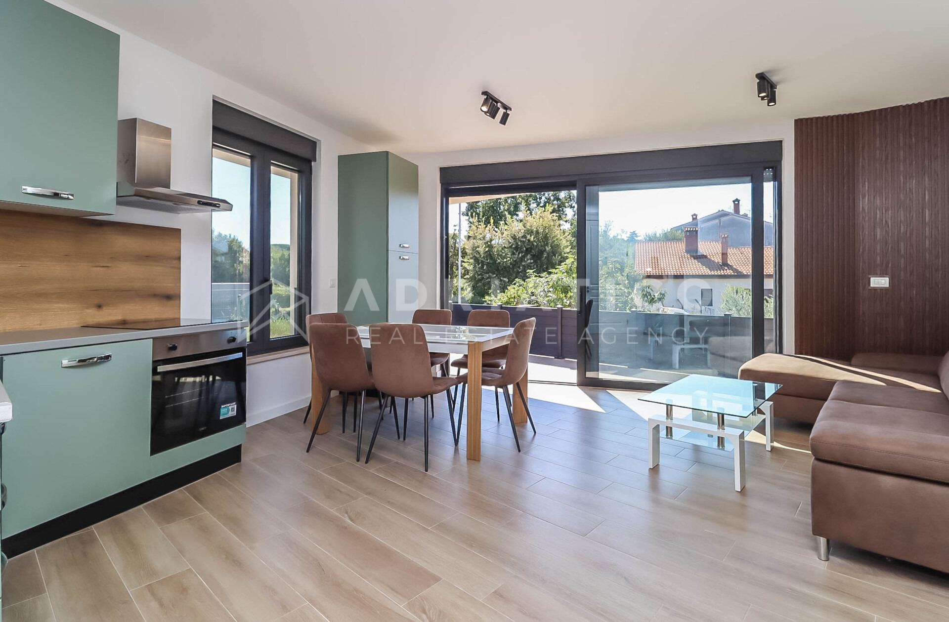 Appartamento u Parenzo (Poreč)u, 71.97m², 2 sobe, slika 2