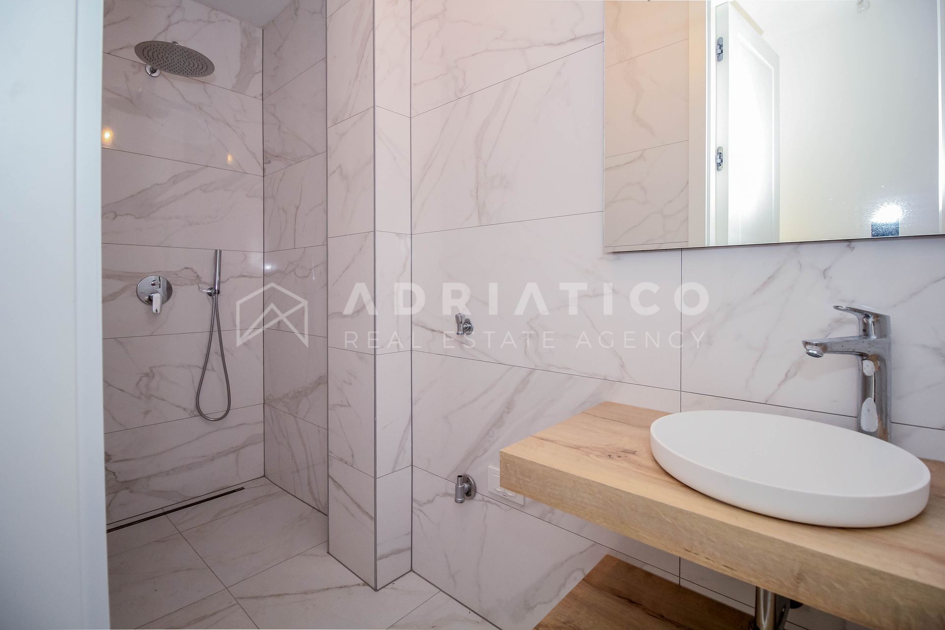Appartamento u Parenzo (Poreč)u, 71.97m², 2 sobe, slika 4