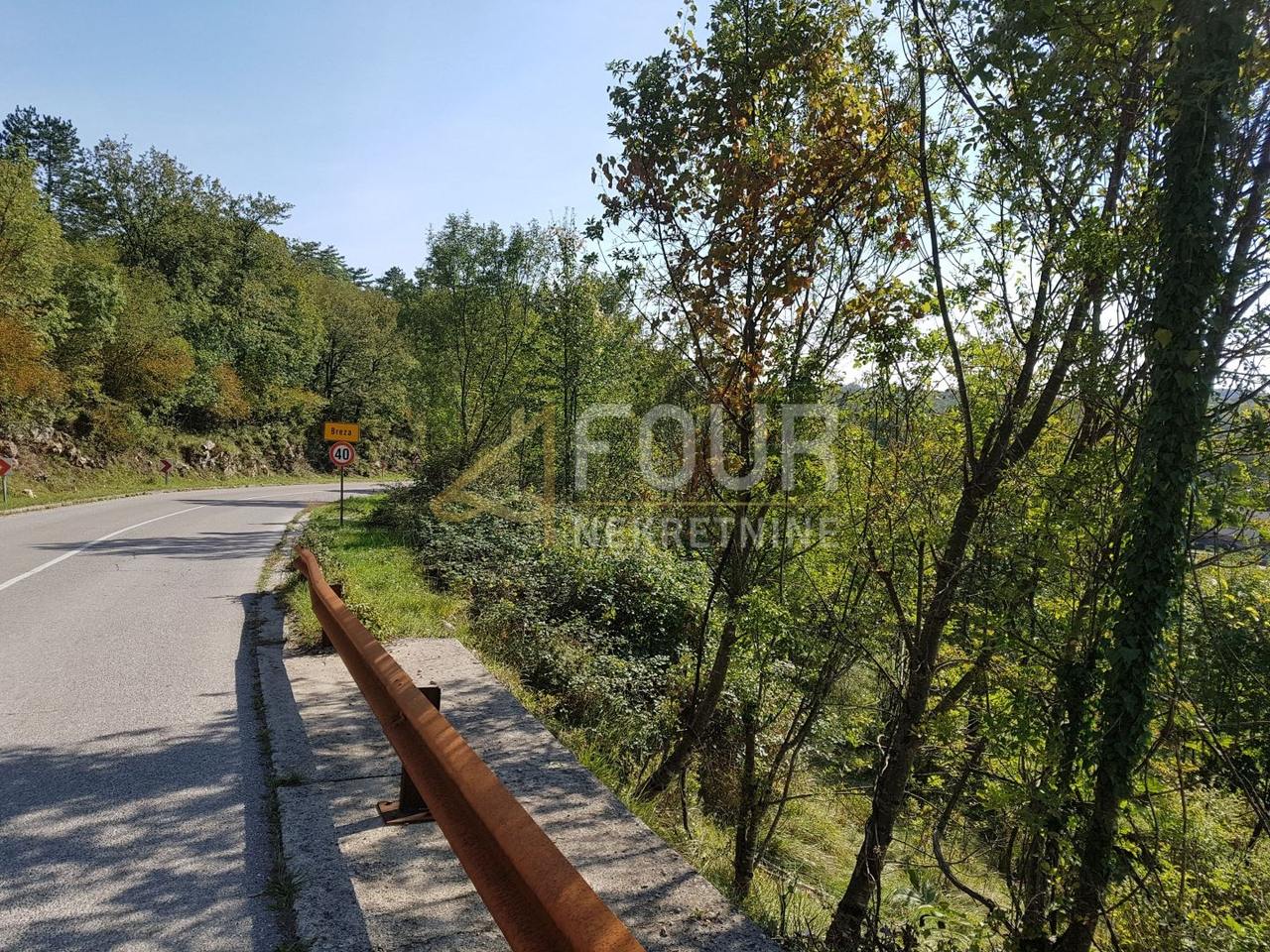 Grundstück u Klani, 650m²