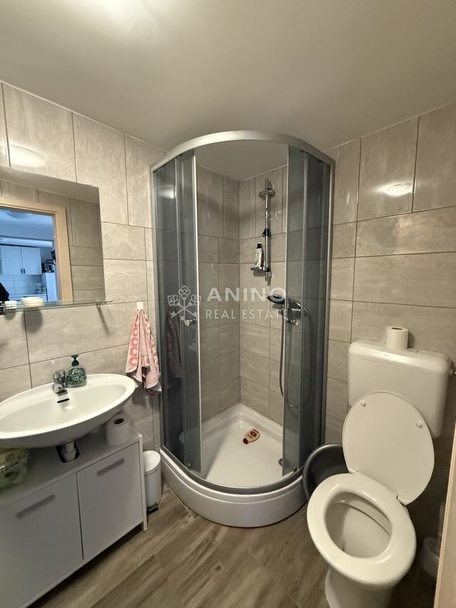 Kuća u Desiniću, 50m², 1 soba, slika 5