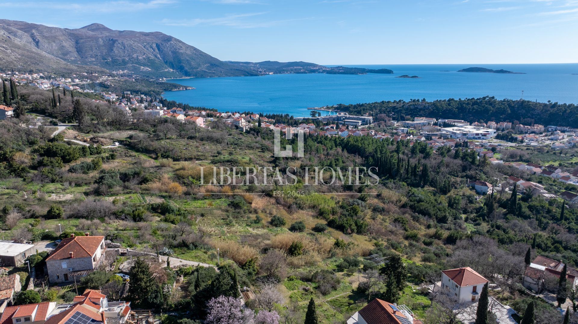 Land u Župa dubrovačkoj, 1482m²