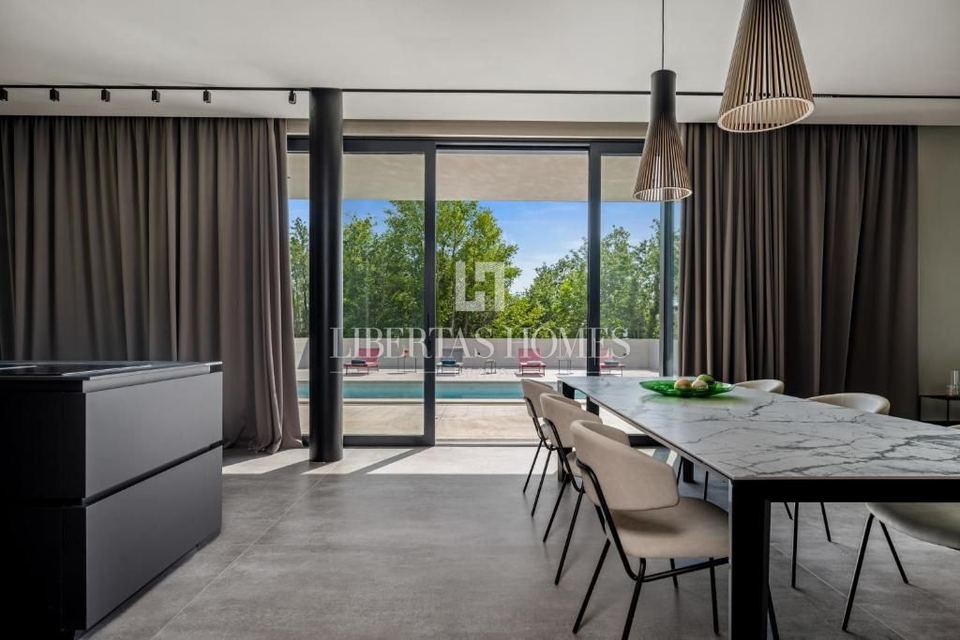 Casa u Grožnjanu, 300m², 3 sobe, slika 4
