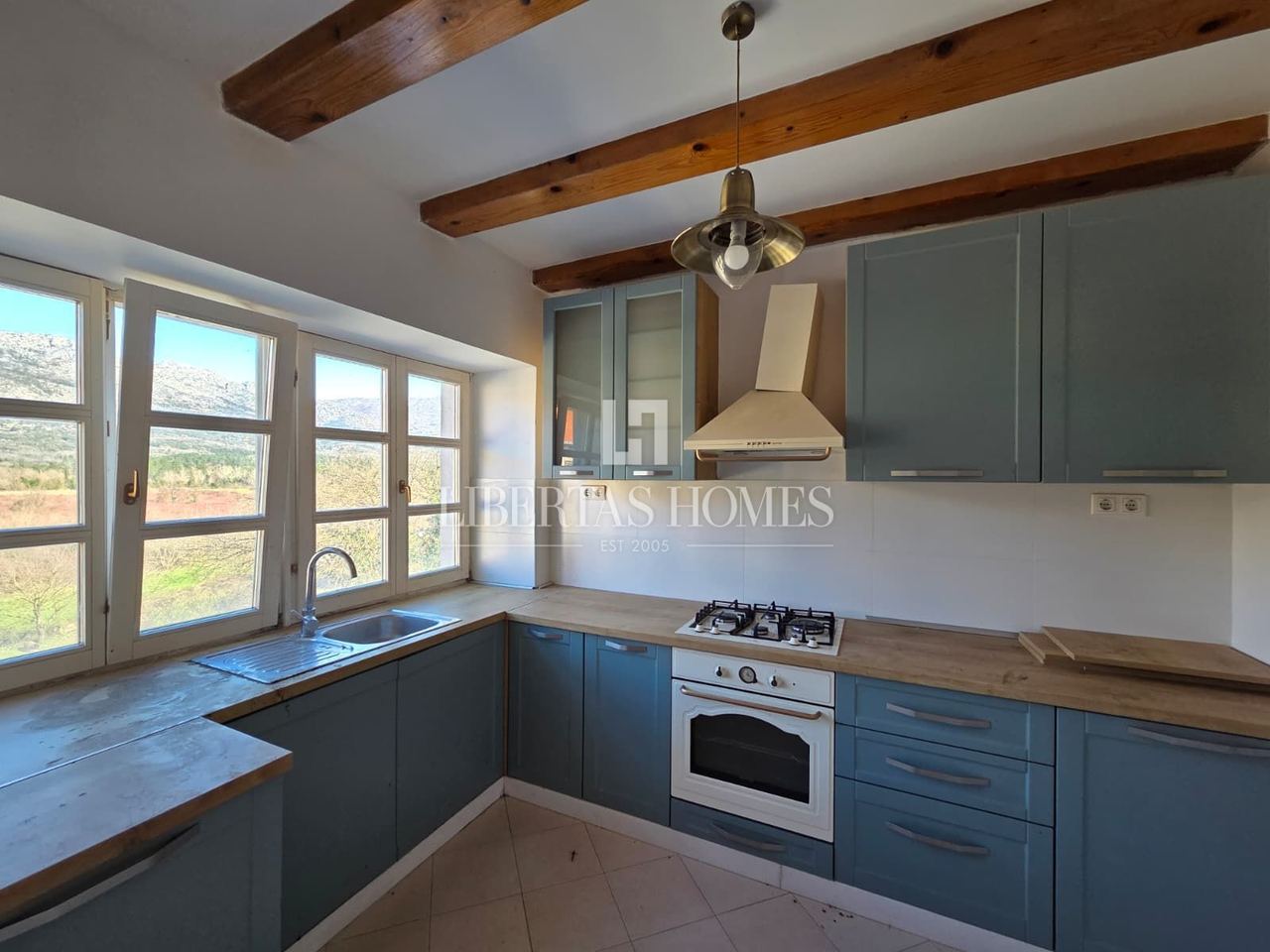 Casa u Konavlama, 207m², 3 sobe