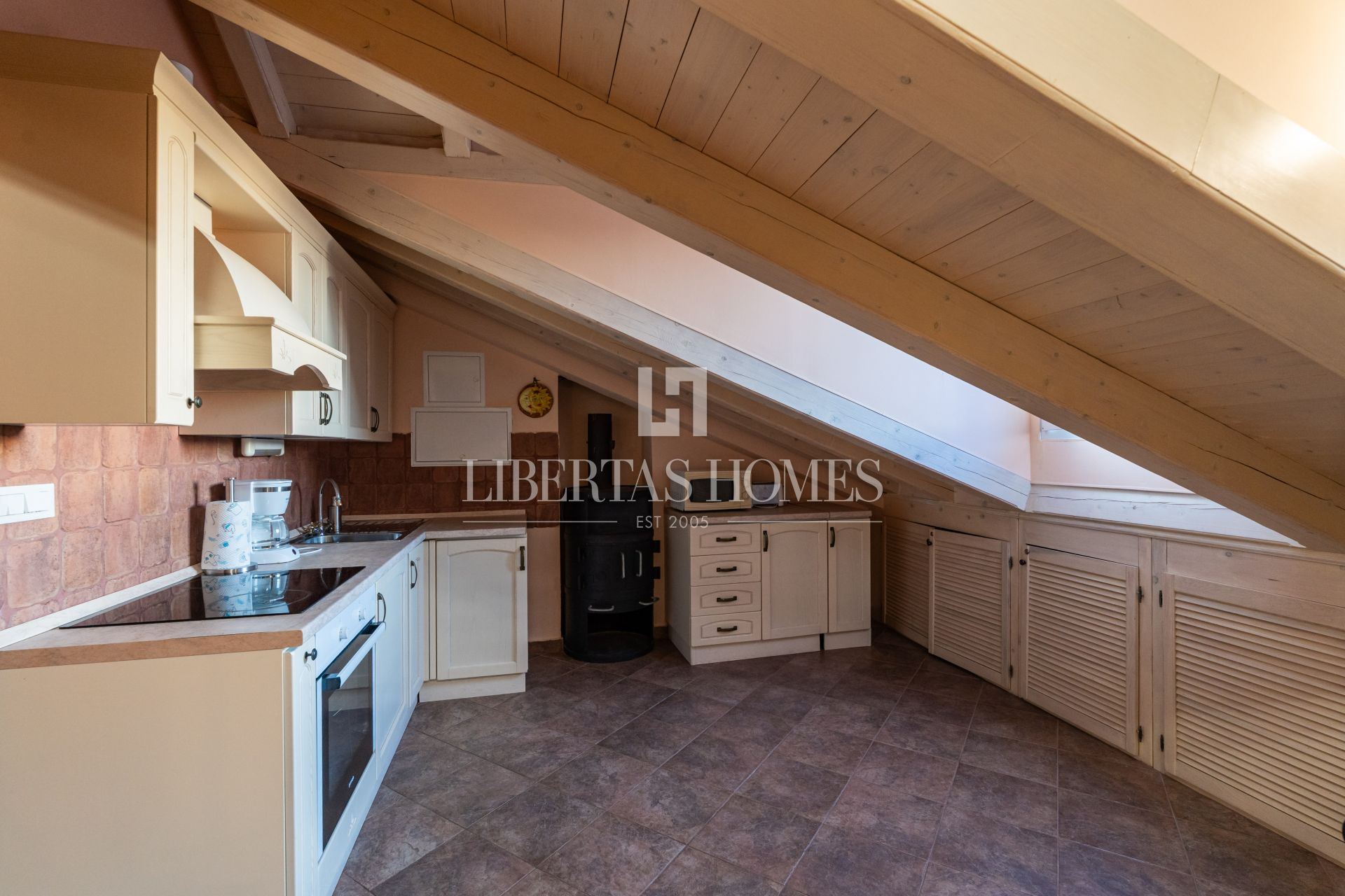 House u Dubrovniku, 390m², 4 sobe, slika 3