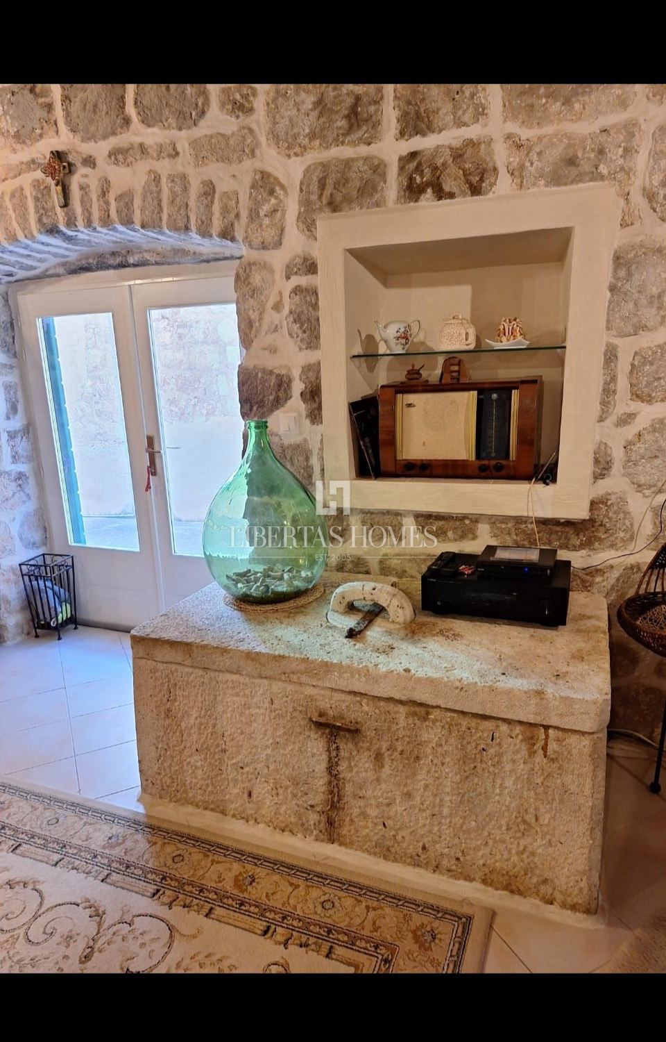 Casa u Lastovu, 200m², 3 sobe, slika 2