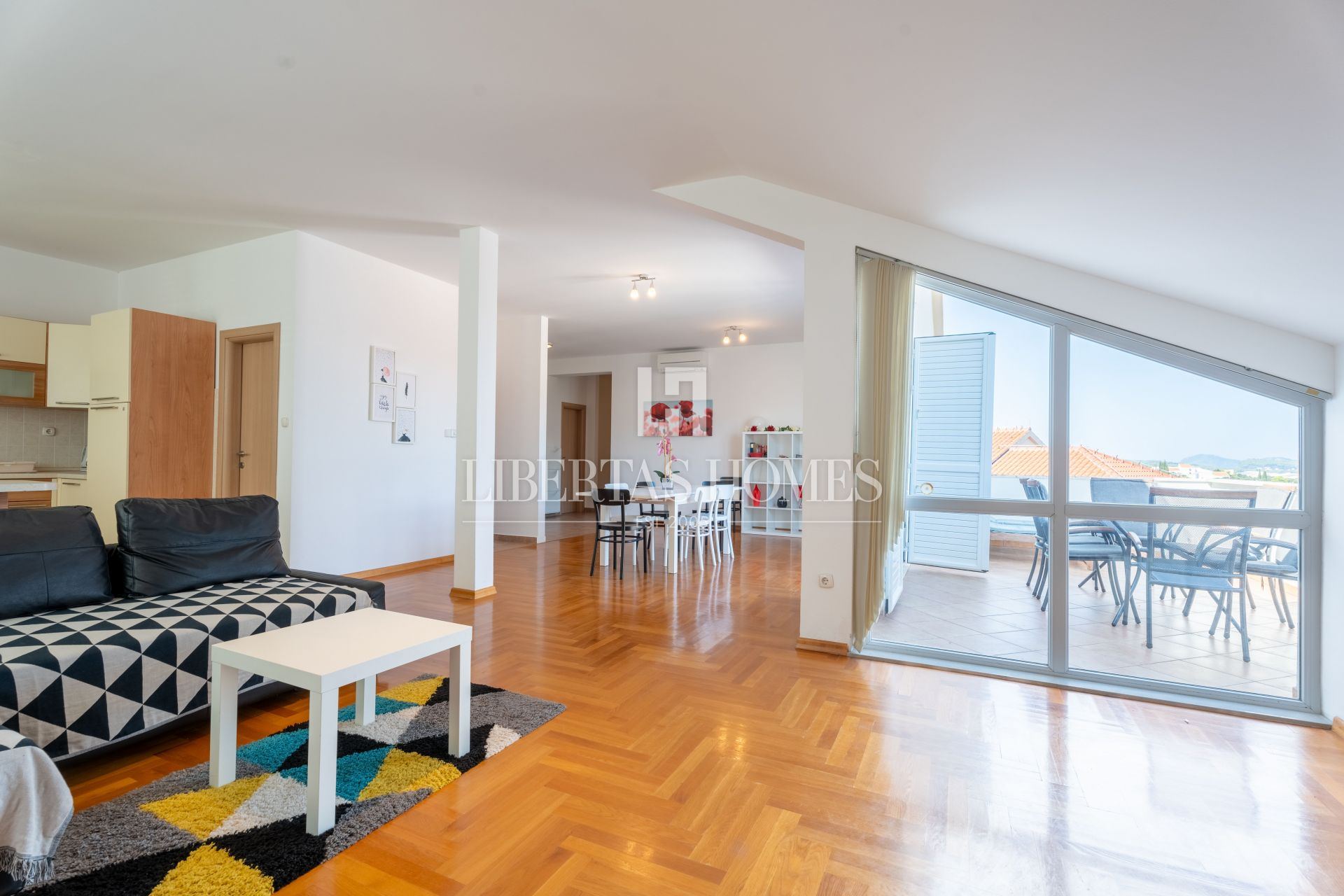 Wohnung u Dubrovniku, 137.88m², 3 sobe, slika 2