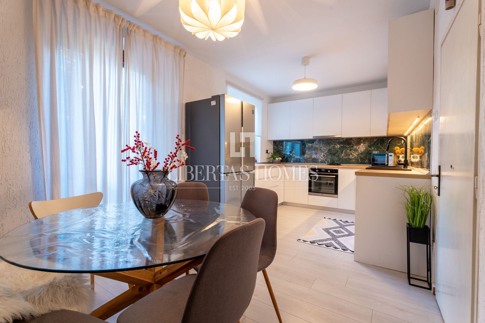 Haus u Dubrovniku, 283m², 5 soba, slika 4