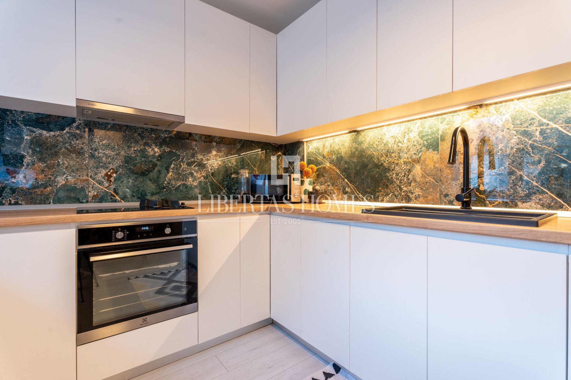 Haus u Dubrovniku, 283m², 5 soba, slika 5