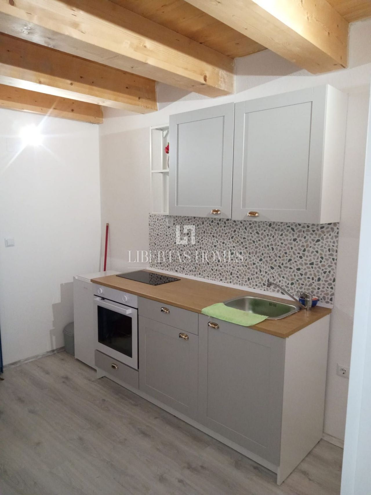 Stan u Korčuli, 35m², 1 soba, slika 3
