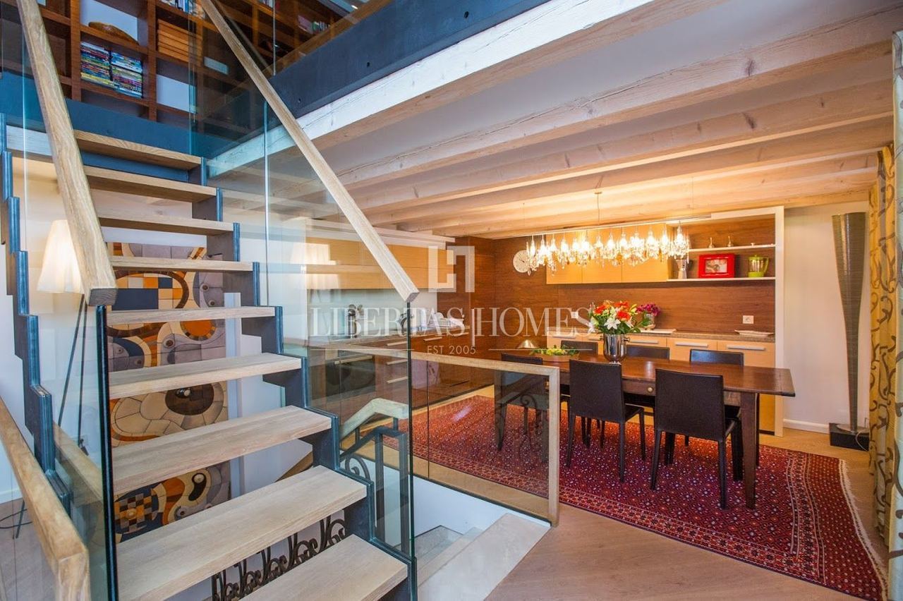 House u Dubrovniku, 172m², 5 soba