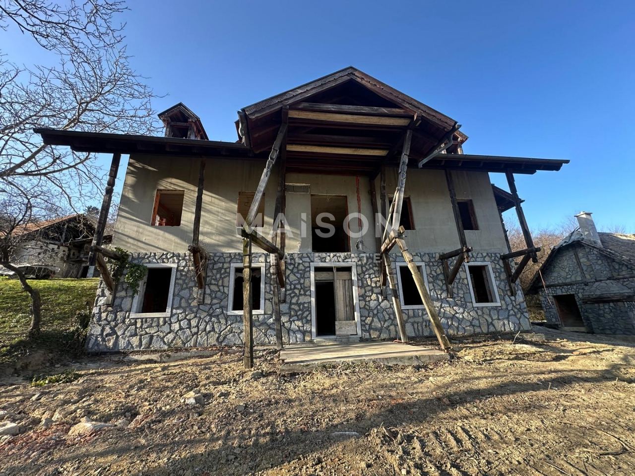 Kuća u Samoboru, 1000m², 10 soba, slika 4