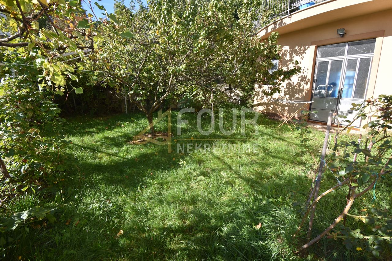 Stan u Matuljiu, 90m², 2 sobe