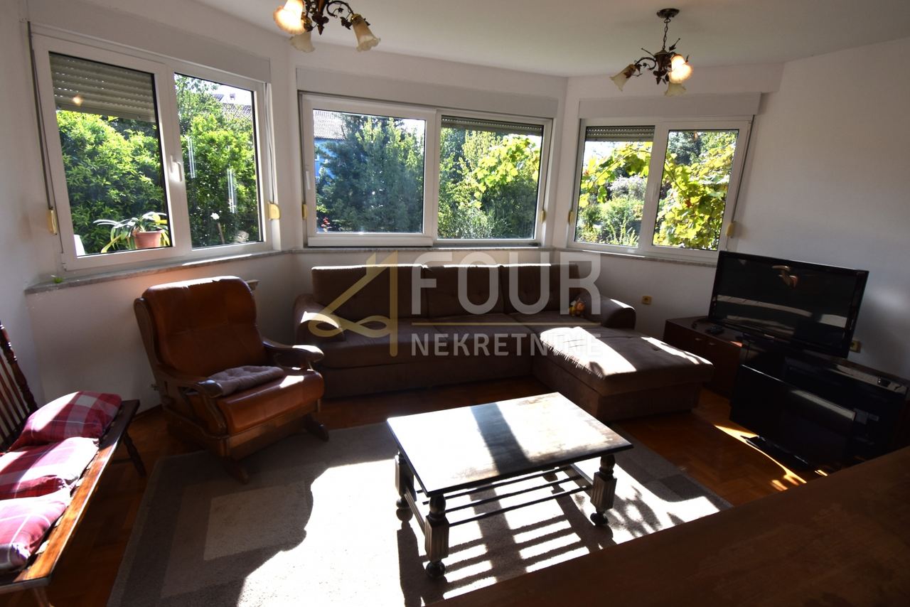 Stan u Matuljiu, 90m², 2 sobe, slika 2