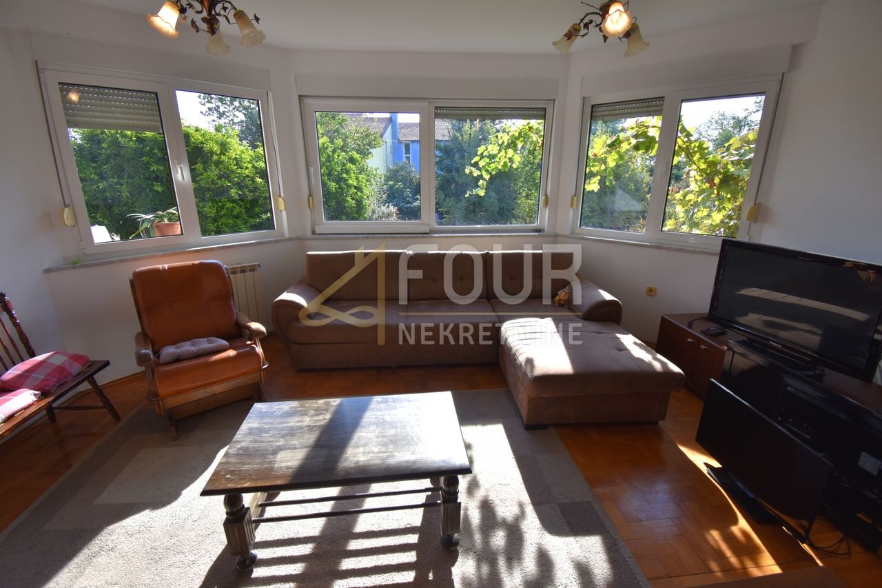 Stan u Matuljiu, 90m², 2 sobe, slika 3