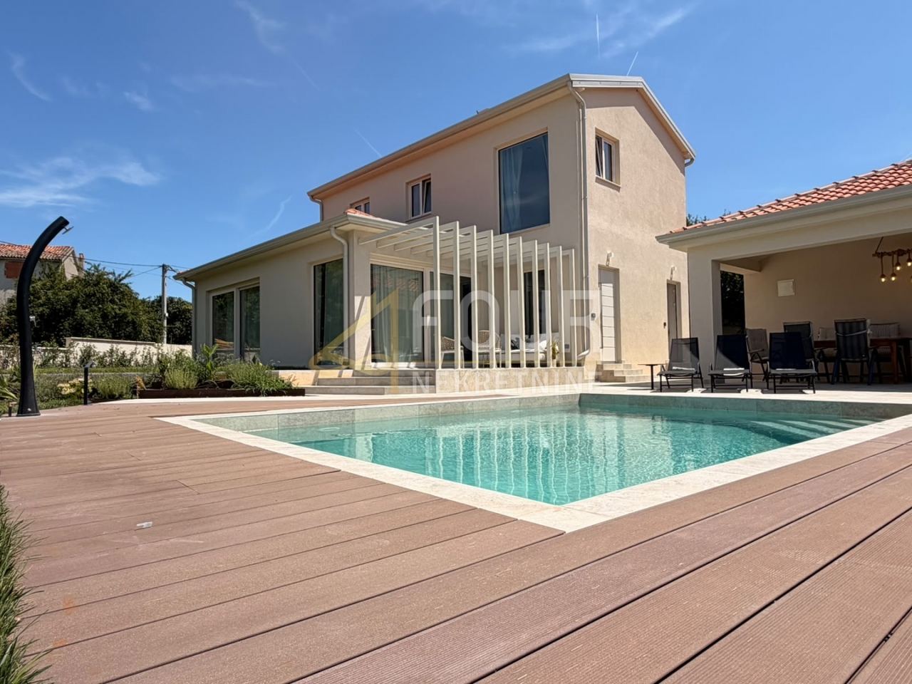 Casa u Parenzo (Poreč)u, 180m², 3 sobe
