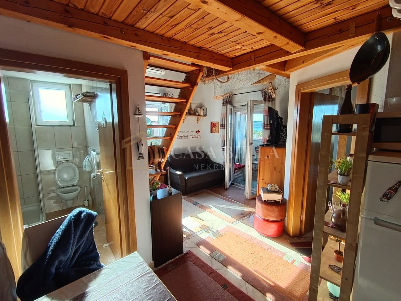 Wohnung u Rabu, 35m², 1 soba, slika 5