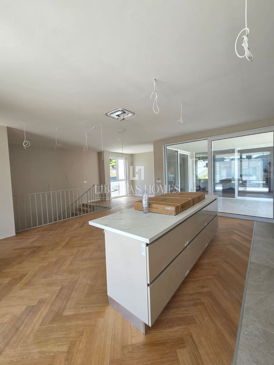House u Dubrovniku, 199.8m², 3 sobe, slika 2