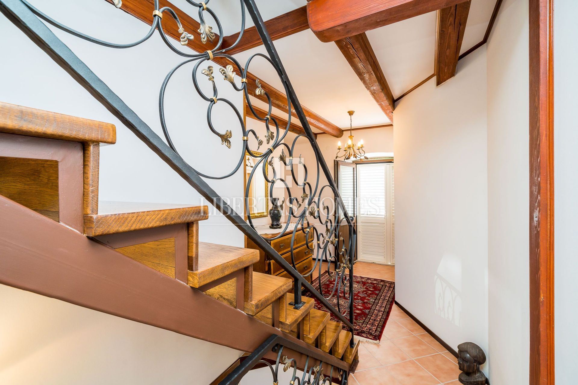 Haus u Dubrovniku, 171m², 5 soba, slika 5